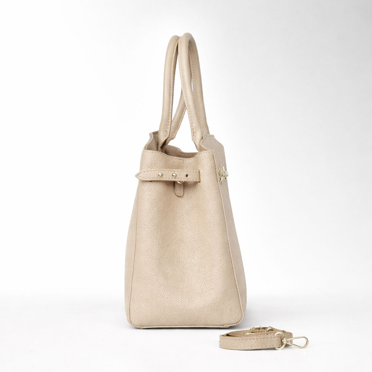 Borsa Helen L