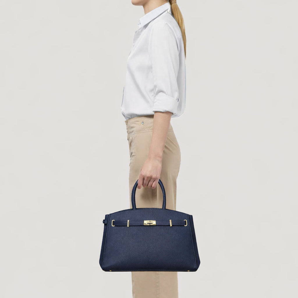 Borsa Helen L