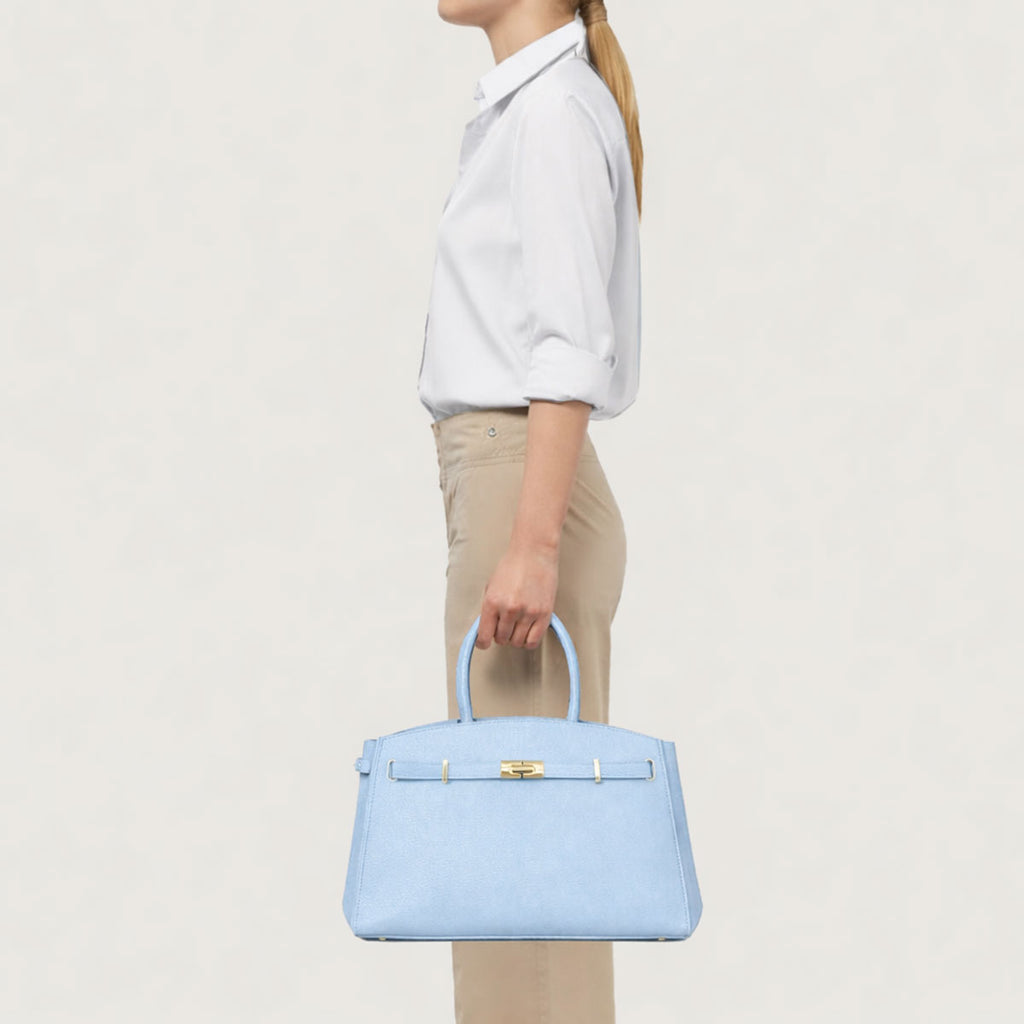 Borsa Helen L