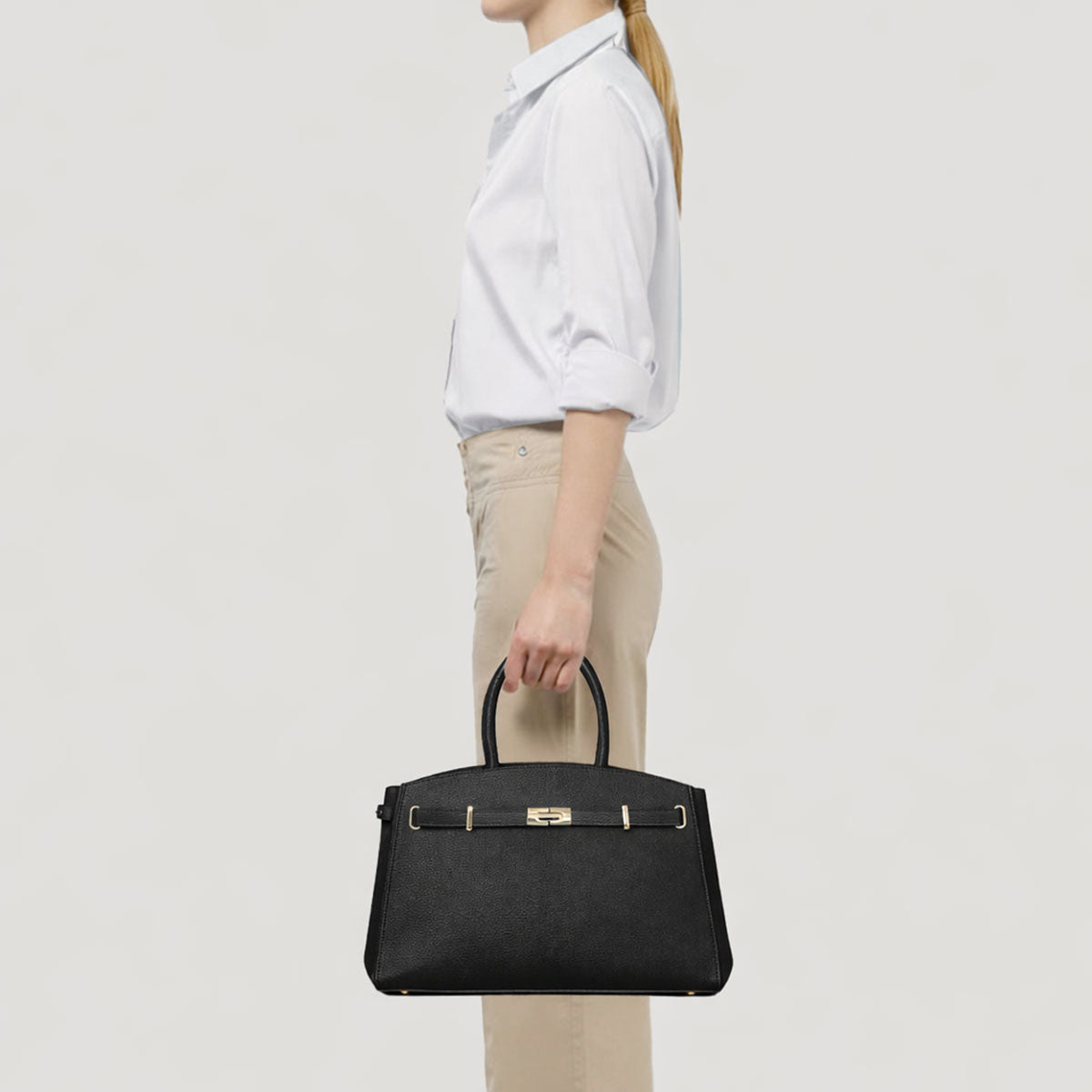 Borsa Helen L