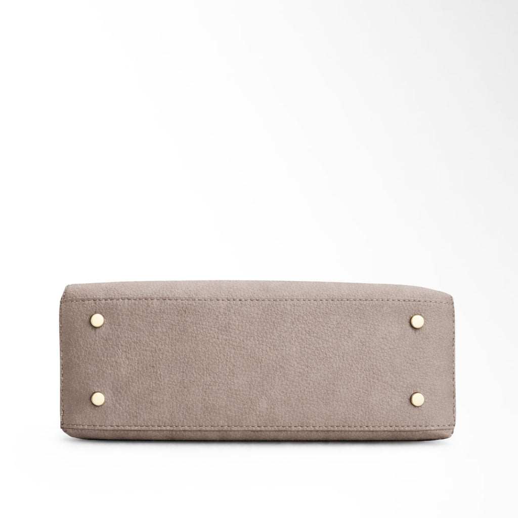 Borsa Helen L