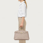 Borsa Helen L