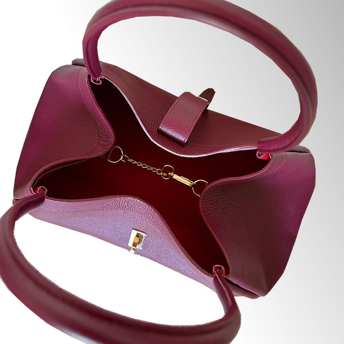 Borsa Nora